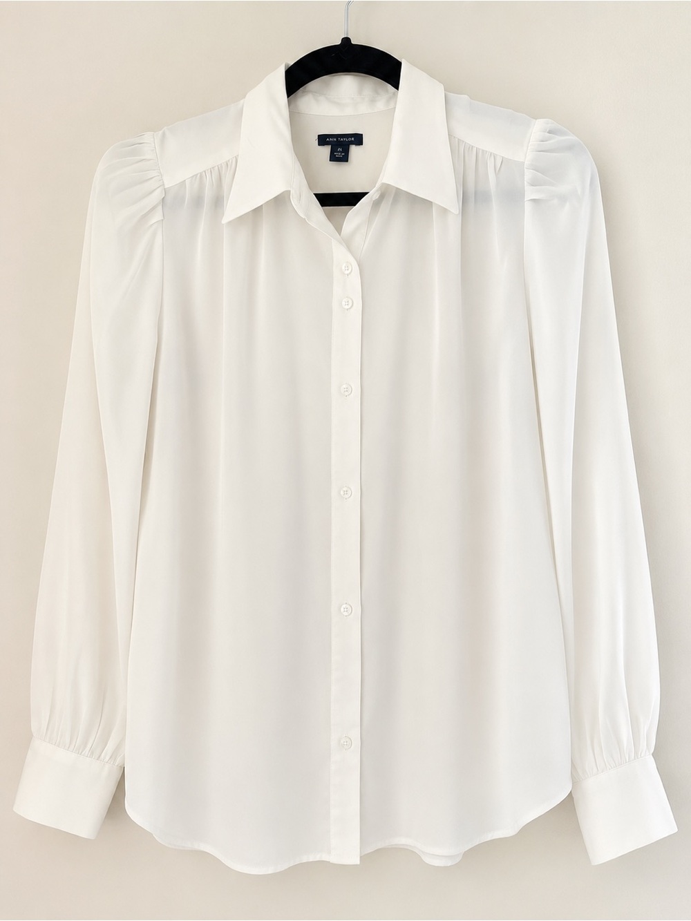 Ann Taylor White Puff Sleeve Button Front Blouse | XS